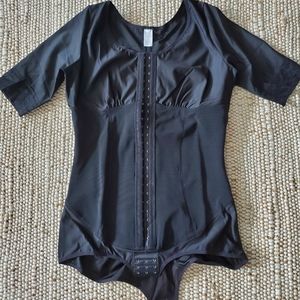 JPLILY Shapewear in black